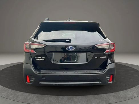 Used 2020 Subaru Outback Premium image 6