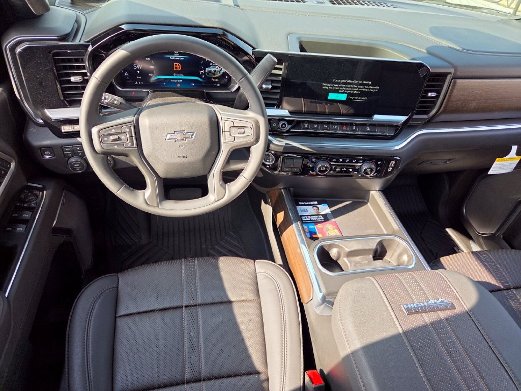 New 2026 Chevrolet Silverado 2500 High Country w/ Midnight Edition AWD/4WD image 6