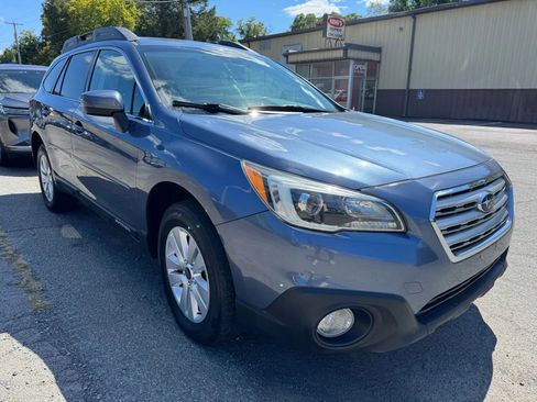 Used 2015 Subaru Outback 2.5i Premium image 3