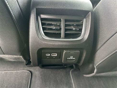 Used 2024 Chevrolet Blazer LT w/ Sound & Technology Package image 21