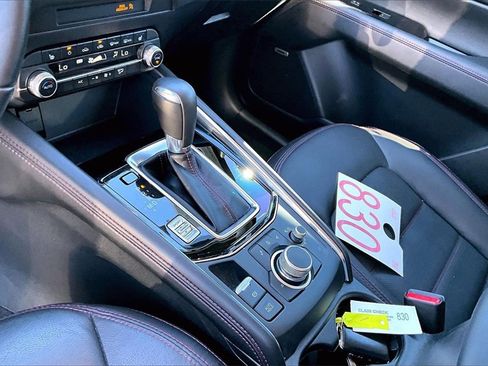 Certified 2023 MAZDA CX-5 Carbon Edition image 10