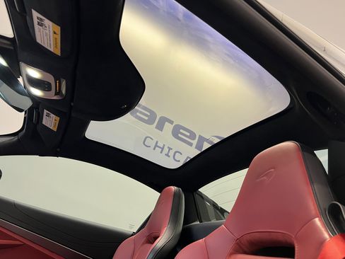 Used 2024 McLaren 750S Spider image 35