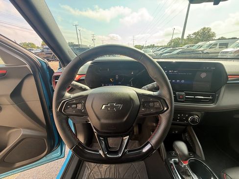 Used 2026 Chevrolet TrailBlazer RS w/ Driver Confidence Package AWD/4WD image 19