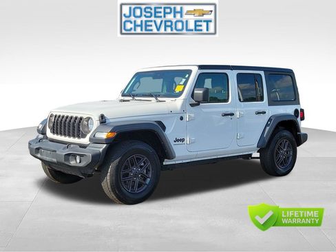 Used 2024 Jeep Wrangler Unlimited Sport AWD/4WD image 2