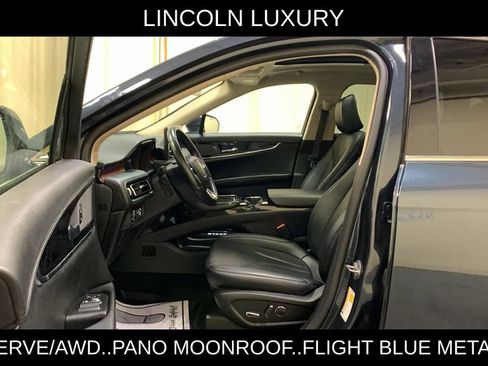 Used 2023 Lincoln Nautilus Reserve AWD/4WD image 31
