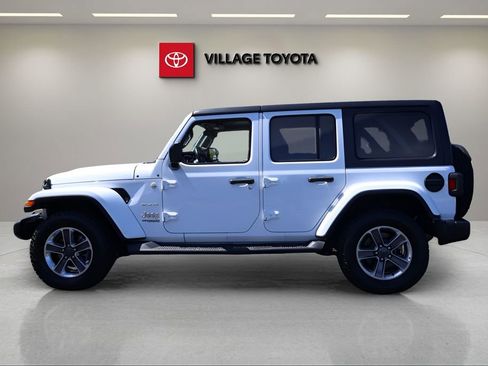Used 2021 Jeep Wrangler Unlimited Sahara AWD/4WD image 2