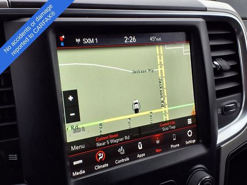 Used 2020 RAM 1500 Classic SLT w/ Luxury Group image 23