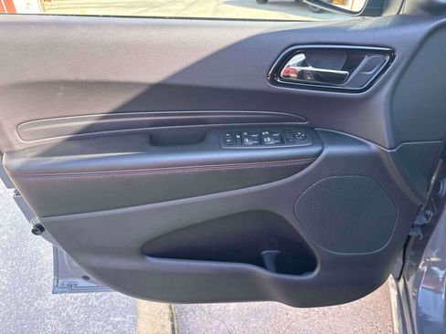 Certified 2025 Dodge Durango GT w/ Blacktop Package image 45