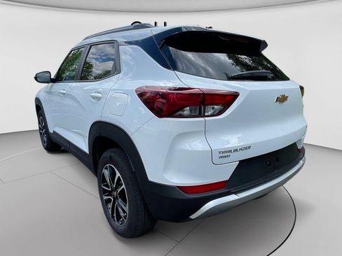 Certified 2025 Chevrolet TrailBlazer LT AWD/4WD image 5