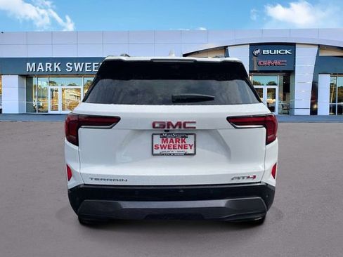 New 2026 GMC Terrain AT4 w/ Technology Package II image 19