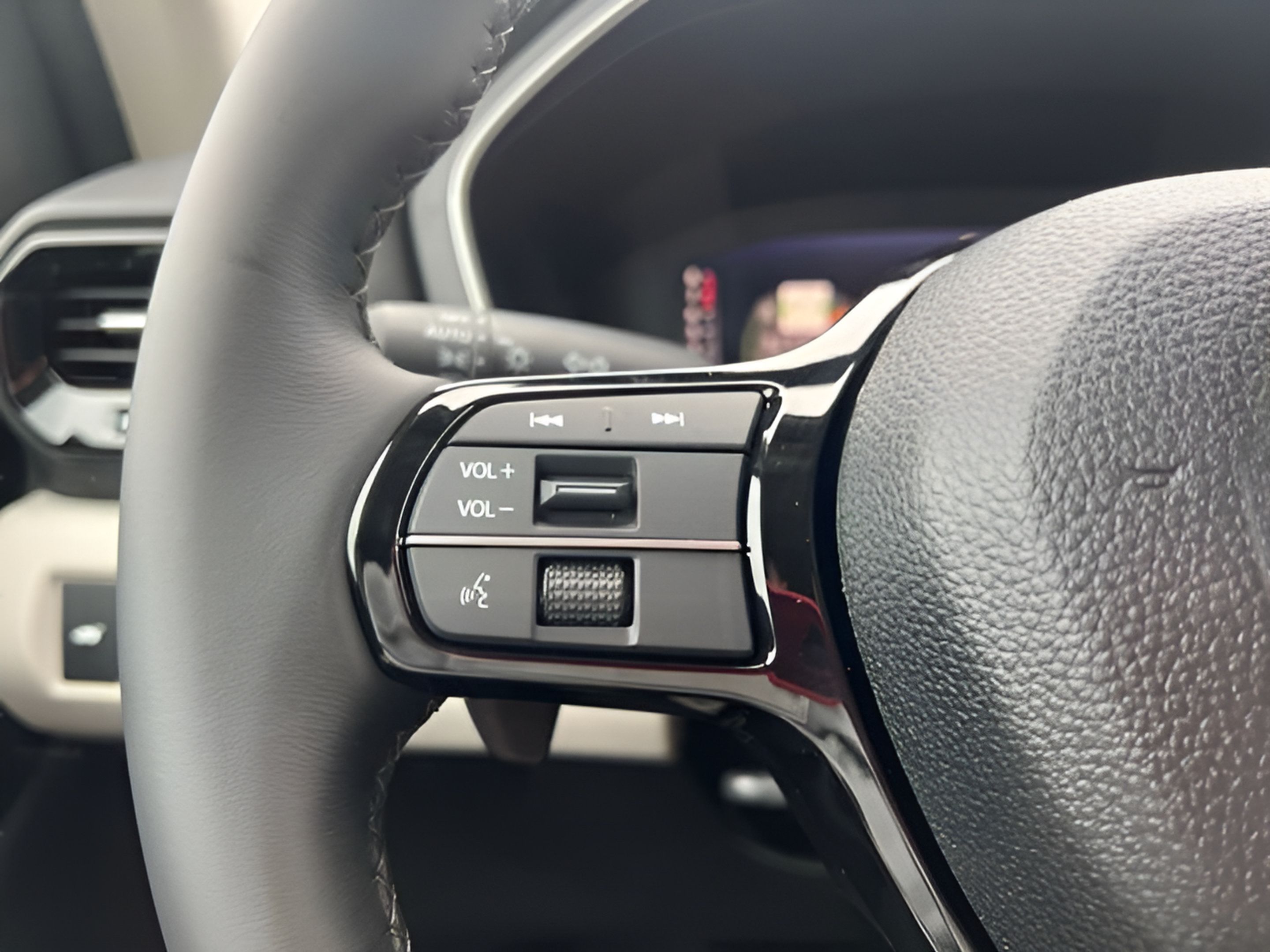 Certified 2026 Honda Passport RTL image 13