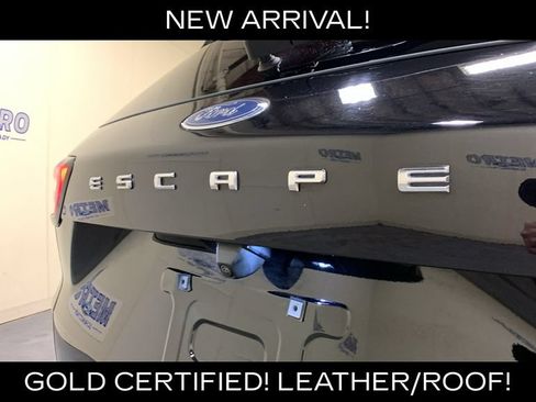 Used 2024 Ford Escape ST-Line w/ Tech Pack #1 AWD/4WD image 17