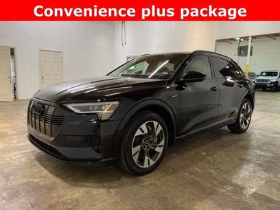 Used 2022 Audi e-tron Premium w/ Convenience Plus Package