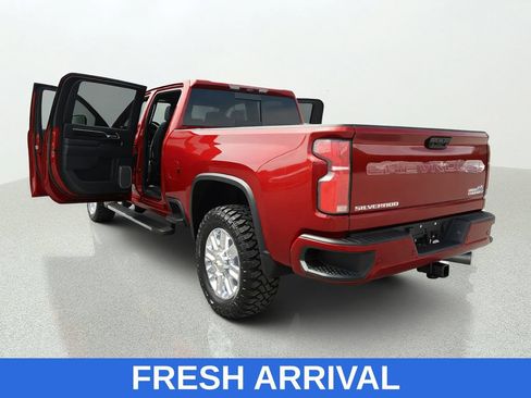 Used 2024 Chevrolet Silverado 2500 High Country w/ Technology Package AWD/4WD image 13