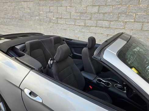 Used 2016 Ford Mustang Convertible w/ Equipment Group 051A image 28