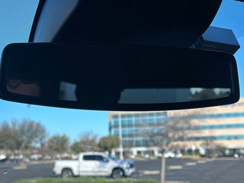 Certified 2025 Chevrolet Tahoe Z71 image 20