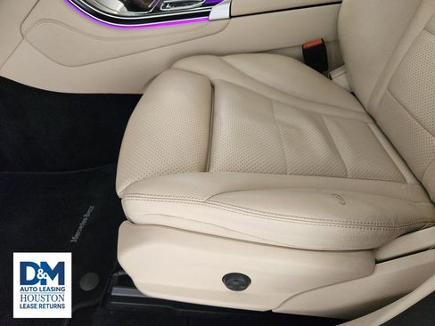 Used 2020 Mercedes-Benz GLC 300 image 32