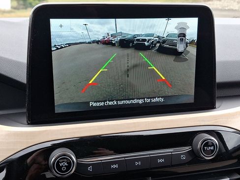 Used 2022 Ford Escape Titanium w/ Titanium Elite Package image 19