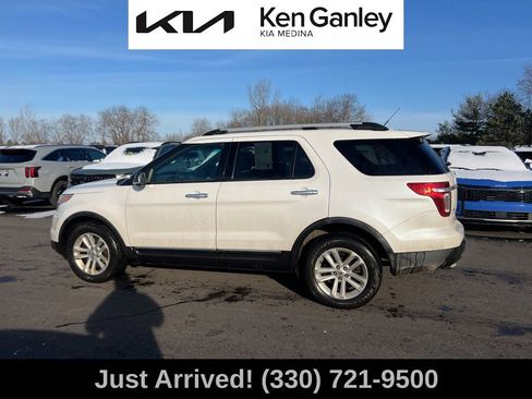 Used 2013 Ford Explorer XLT image 8