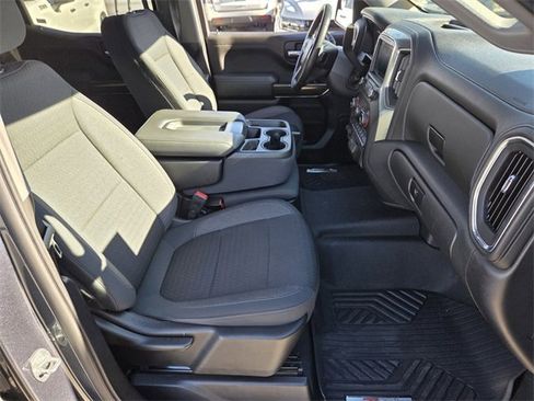 Used 2021 Chevrolet Silverado 1500 RST image 15