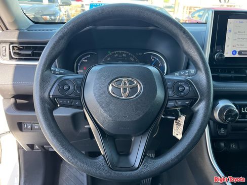 Certified 2025 Toyota RAV4 LE AWD/4WD image 22