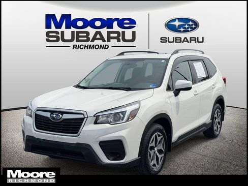 Used 2020 Subaru Forester Premium AWD/4WD image 7