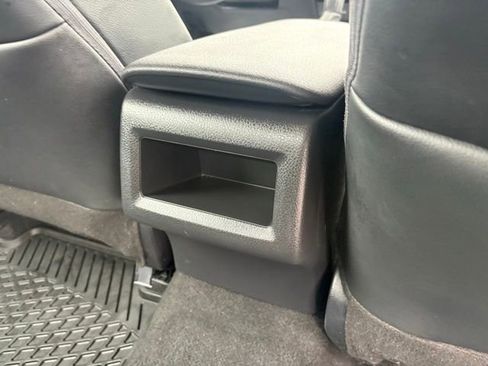 Used 2024 Toyota Camry SE FWD image 28