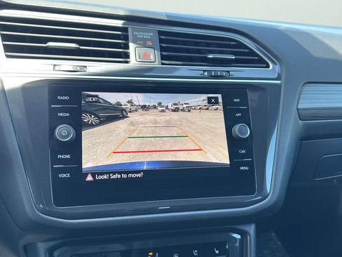 Used 2024 Volkswagen Tiguan SEL R-Line AWD/4WD image 18