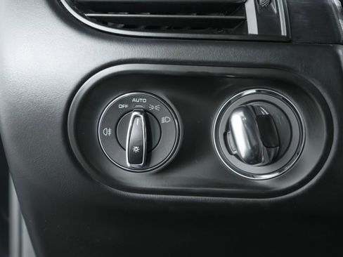 Used 2024 Porsche Macan GTS image 35