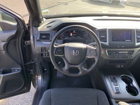 Used 2019 Honda Passport Sport image 11