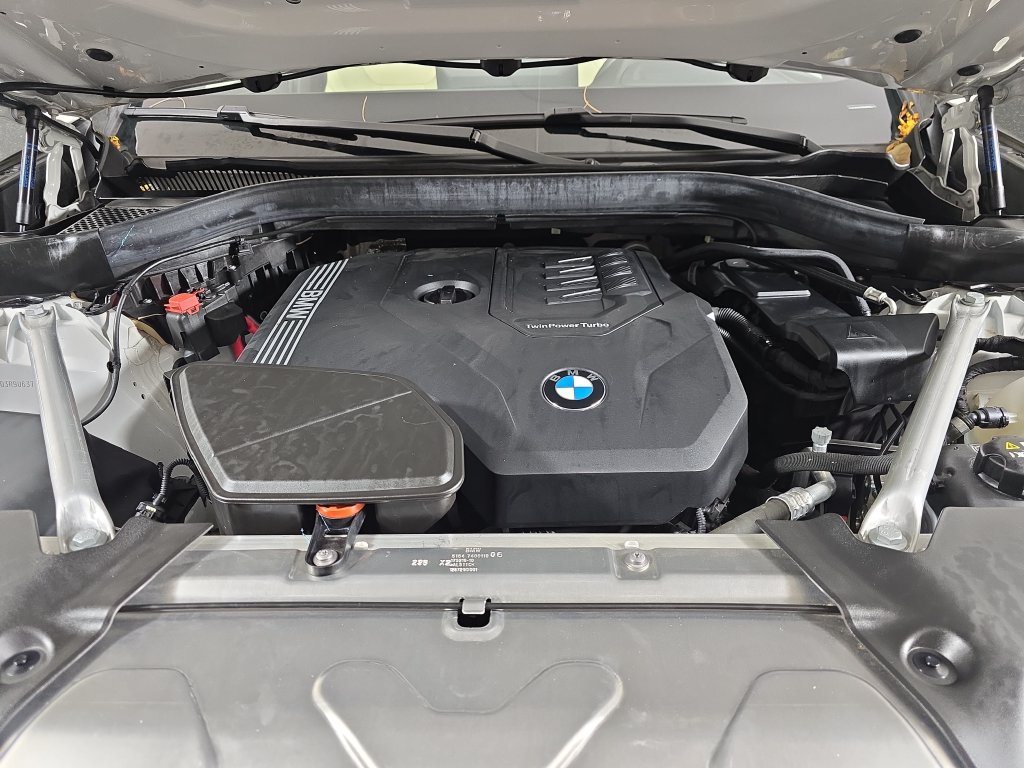 Certified 2024 BMW X3 xDrive30i w/ Premium Package AWD/4WD image 32