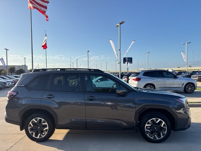 Certified 2026 Subaru Forester Premium w/ Base/Premium Package AWD/4WD image 2