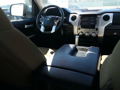 Used 2021 Toyota Tundra SR5 w/ SR5 Upgrade Package image 23