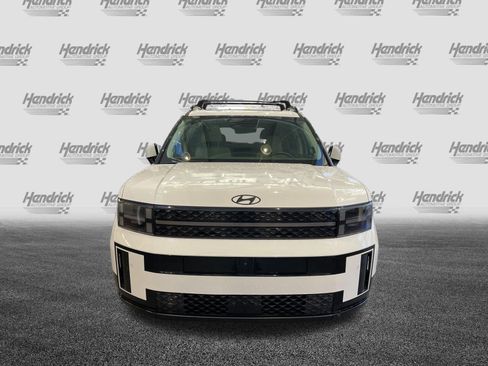 Used 2025 Hyundai Santa Fe Calligraphy AWD/4WD image 3