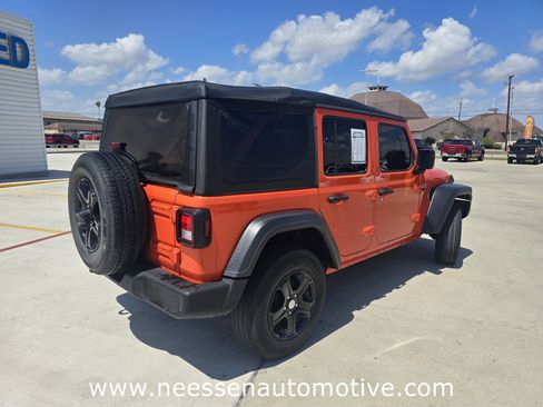 Used 2020 Jeep Wrangler Unlimited Sport S AWD/4WD image 7