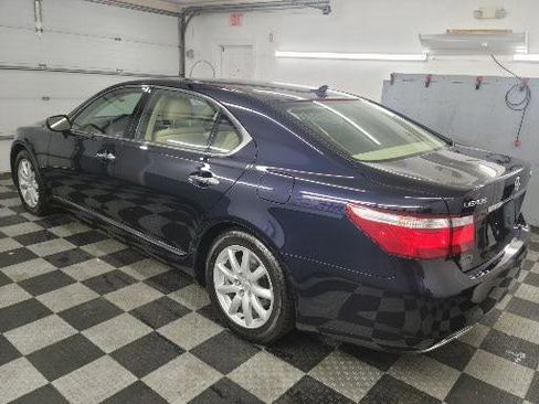 Used 2007 Lexus LS 460 L image 33