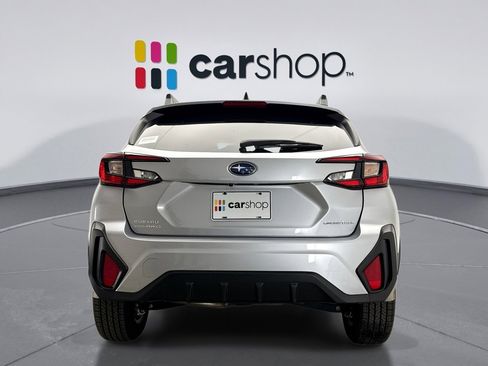Used 2025 Subaru Crosstrek 2.0i Premium image 4