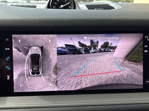 Used 2025 Porsche Cayenne E-Hybrid Coupe image 24