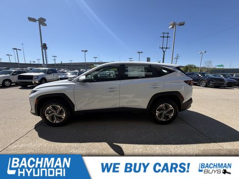 New 2026 Hyundai Tucson Blue SE AWD/4WD image 16