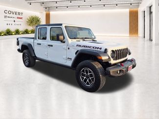 Used 2024 Jeep Gladiator Rubicon w/ Technology Group AWD/4WD 360° Tour