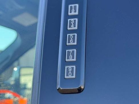 Certified 2021 Ford F250 Lariat w/ Lariat Ultimate Package image 11