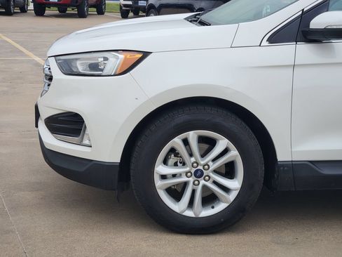 Used 2020 Ford Edge SEL w/ Convenience Package FWD image 9