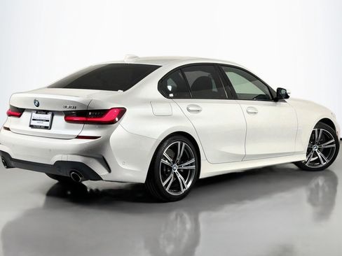 Used 2021 BMW 330i Sedan w/ M Sport Package RWD image 12