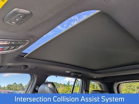 New 2025 Jeep Grand Cherokee Limited w/ Luxury Tech Group II image 18