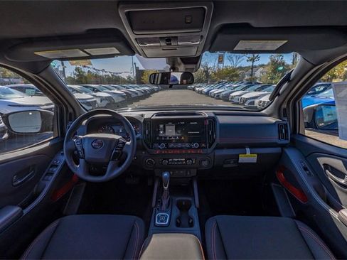New 2026 Nissan Frontier PRO-4X w/ Pro-4x Convenience Package image 16