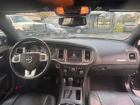 Used 2014 Dodge Charger R/T image 18