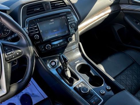 Used 2018 Nissan Maxima Platinum image 34