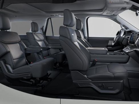 New 2025 Ford Expedition Platinum w/ Driver's Package image 28