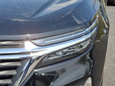 Used 2022 Chevrolet Equinox LT AWD/4WD image 9