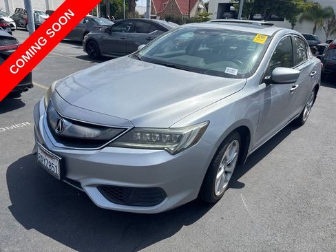 Used 2017 Acura ILX FWD image 9
